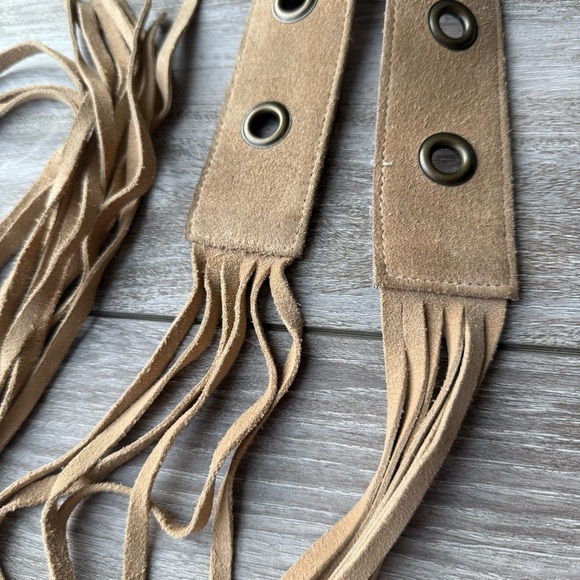 Laura Petite Tie Up Fringe Suede Leather Belt Boho Tie Up Belt Made in Canada - Picture 7 of 9